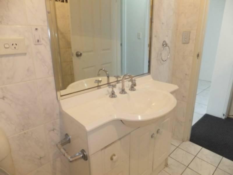 13/180  HALDON St, Lakemba NSW 2195