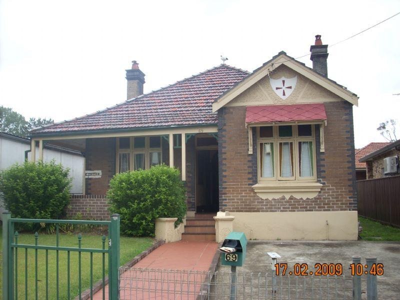 ROOM 4/69  THE Bvd, Lakemba NSW 2195