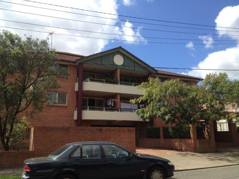 3/8-10 Croydon St, Lakemba NSW 2195