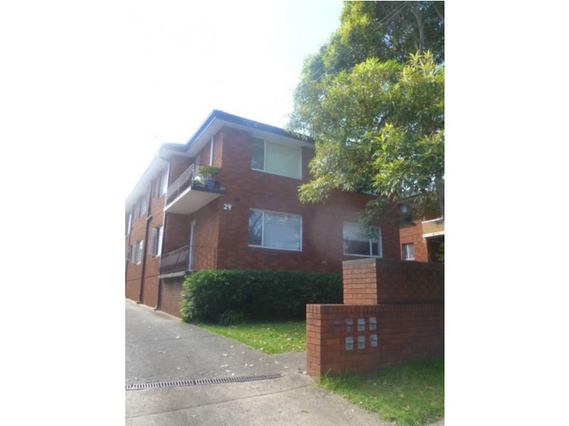 2/29 MCCOURT St, Lakemba NSW 2195