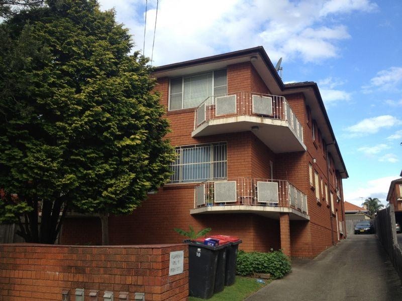 1/10 Lucerne St, Belmore NSW 2192