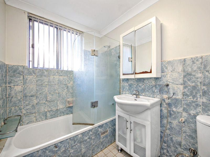 4/30 Colin St, Lakemba NSW 2195