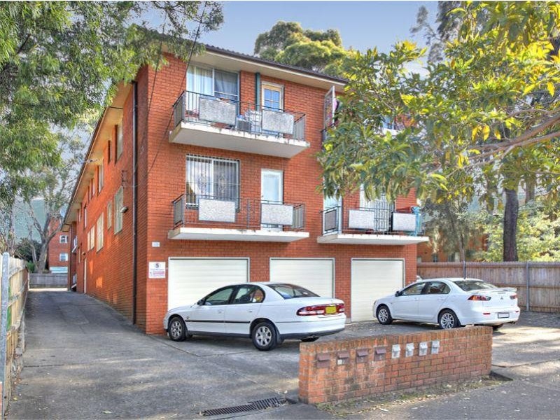 4/30 Colin St, Lakemba NSW 2195