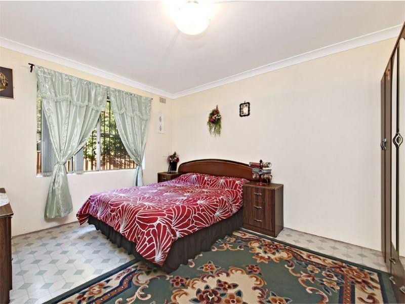 2/1 Hampden Rd, Lakemba NSW 2195