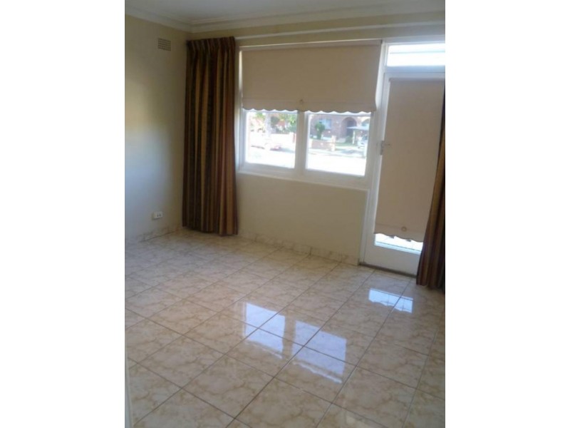 8/11 MYEE St, Lakemba NSW 2195