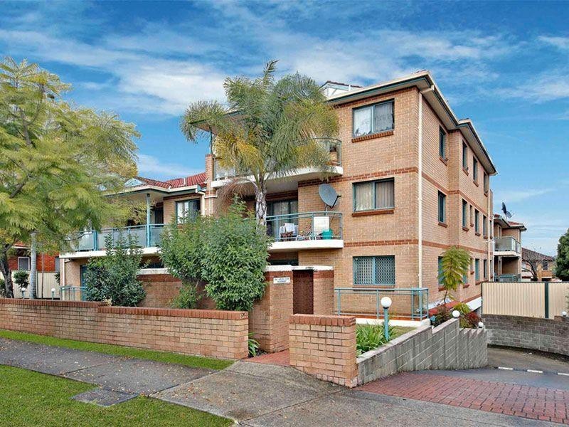 10/28 Shadforth St, Wiley Park NSW 2195