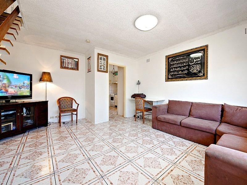 1/47 Fairmount St, Lakemba NSW 2195