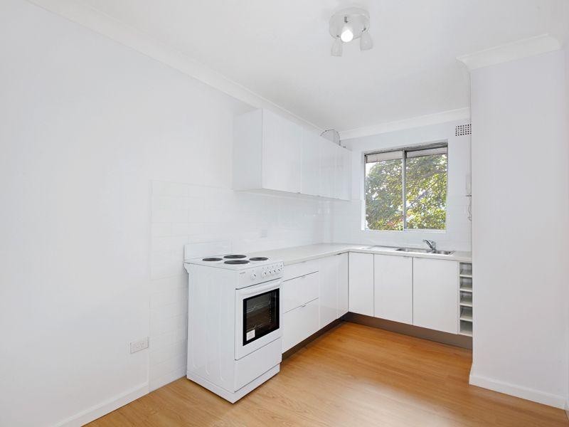 13/10 Fairmount St, Lakemba NSW 2195