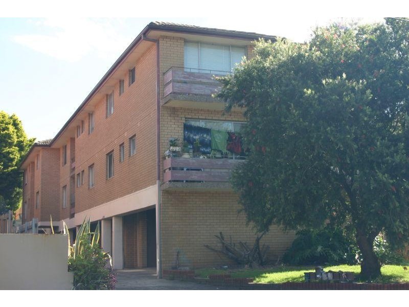 6/50 COLIN St, Lakemba NSW 2195