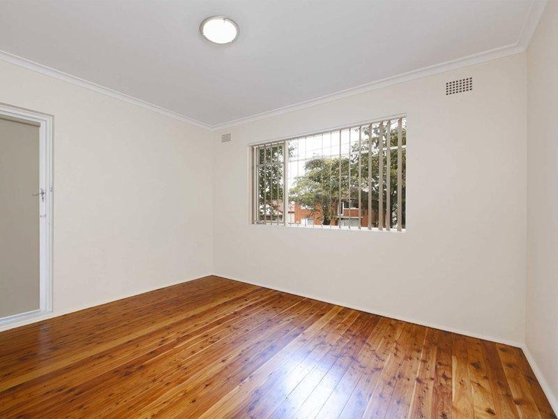 2/29 MCCOURT St, Lakemba NSW 2195