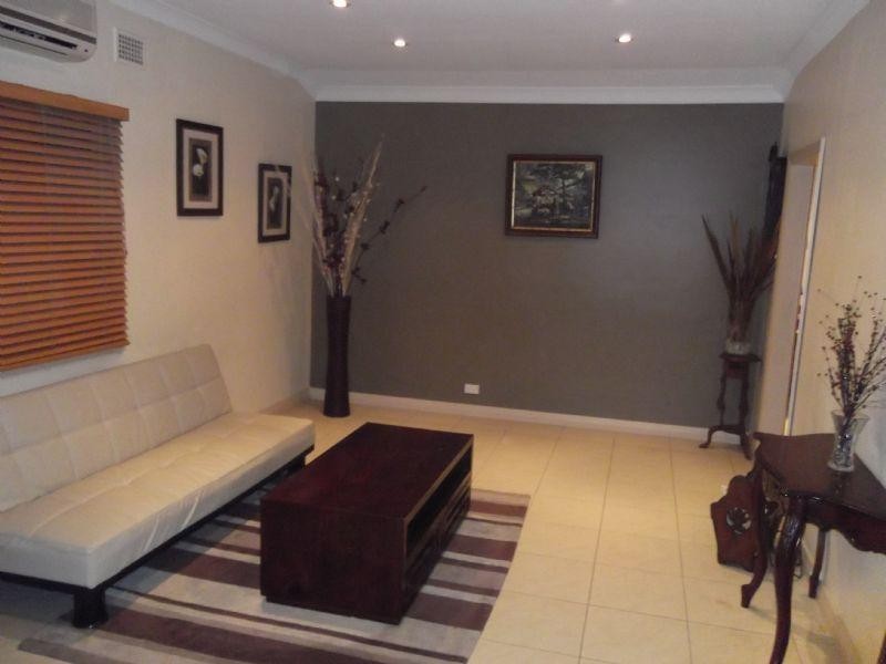 3 King Georges Rd, Wiley Park NSW 2195