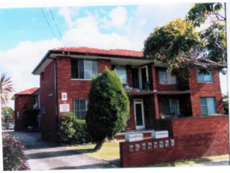 7/54 BARREMMA Rd, Lakemba NSW 2195