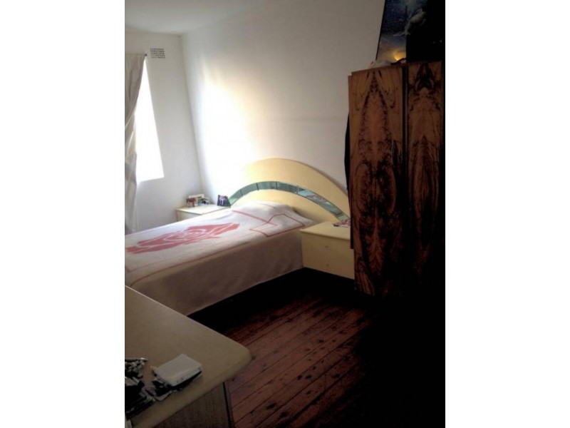 1/10 Fairmount St, Lakemba NSW 2195