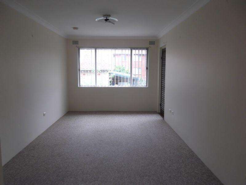 6/25 WILLEROO St, Lakemba NSW 2195