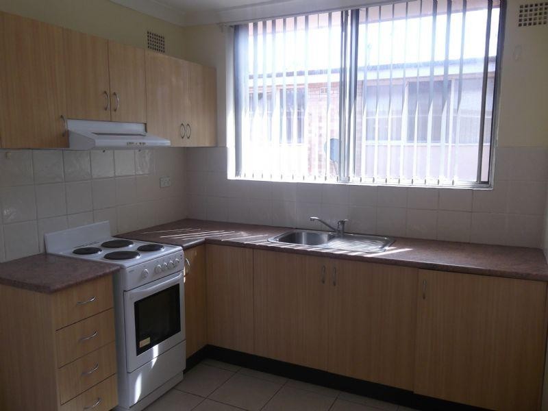 5/3 HOLLAND Pl, Lakemba NSW 2195