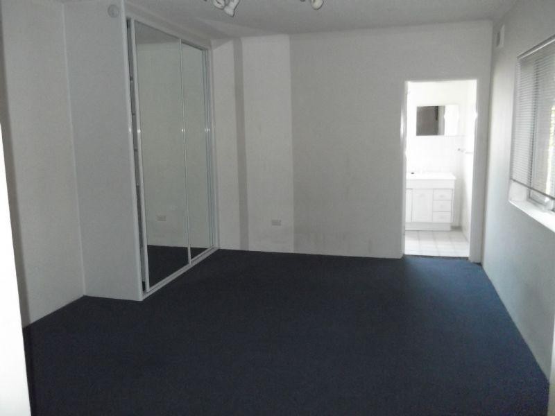 12/29 MYRA Rd, Dulwich Hill NSW 2203