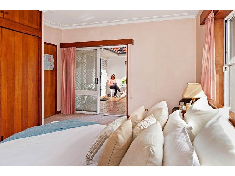 50 Allambee Cres, Beverly Hills NSW 2209