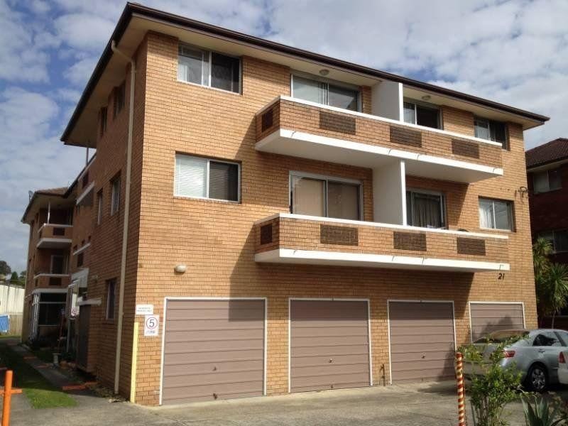 3/21 Sproule St, Lakemba NSW 2195