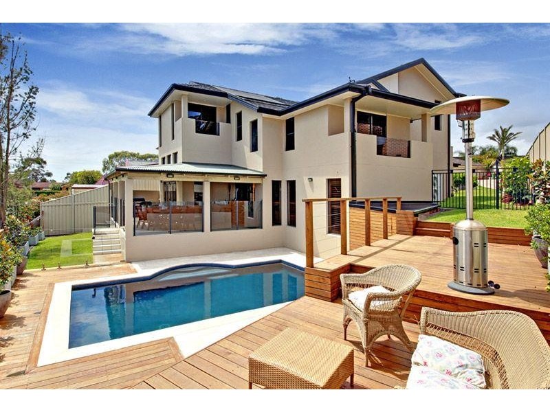 10 Silvereye Ct, Woronora Heights NSW 2233