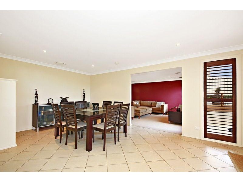 10 Silvereye Ct, Woronora Heights NSW 2233