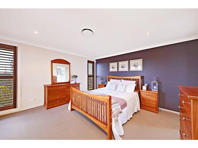 10 Silvereye Ct, Woronora Heights NSW 2233