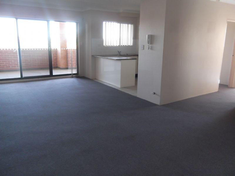 8/872-876 CANTERBURY Rd, Roselands NSW 2196