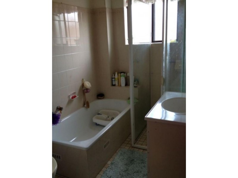 5/10 HAMPDEN Rd, Lakemba NSW 2195