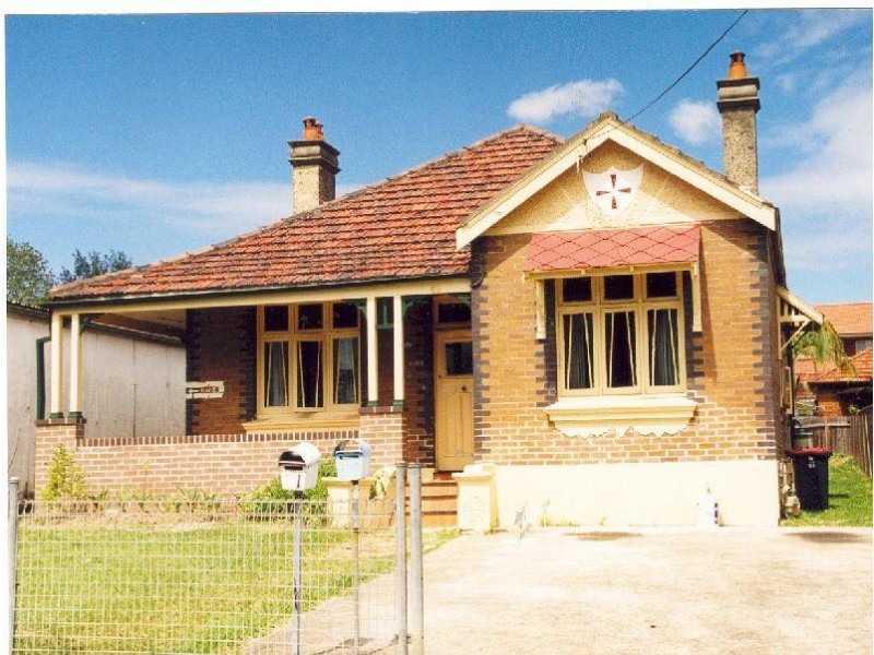 FLAT 2/69 THE Bvd, Lakemba NSW 2195