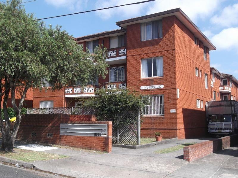 6/7 PHILLIP St, Roselands NSW 2196