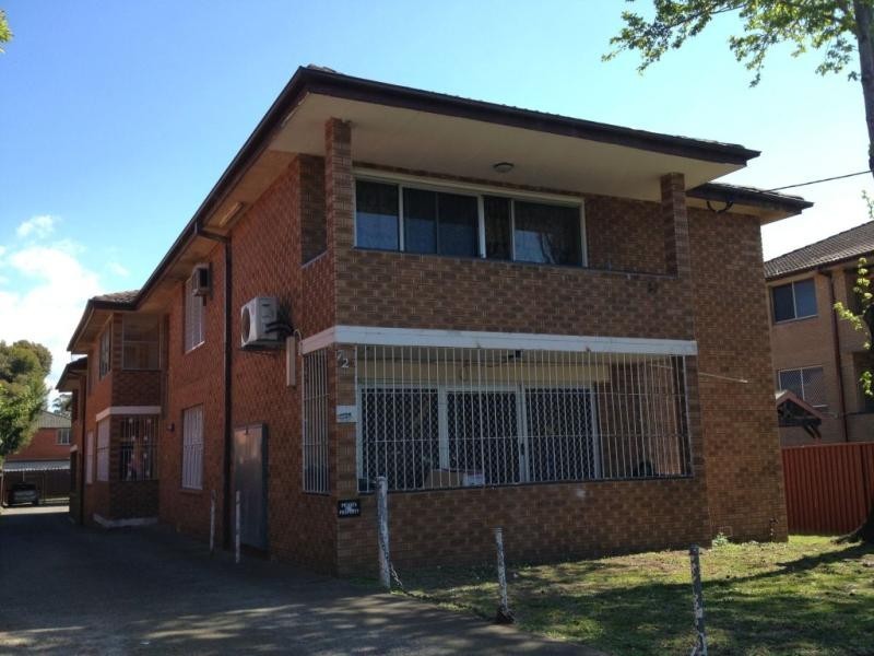 3/72 Wangee Rd, Lakemba NSW 2195