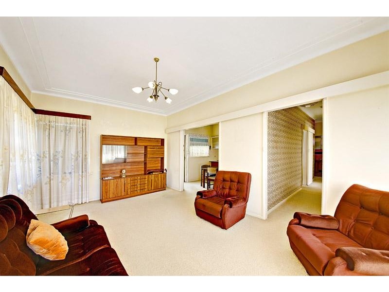 16a Hampden Rd, Lakemba NSW 2195