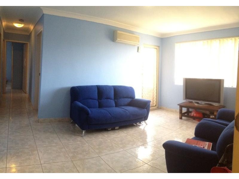 4/60 Shadforth St, Wiley Park NSW 2195