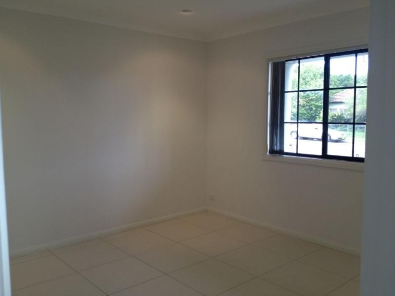 74 Victoria Rd, Punchbowl NSW 2196