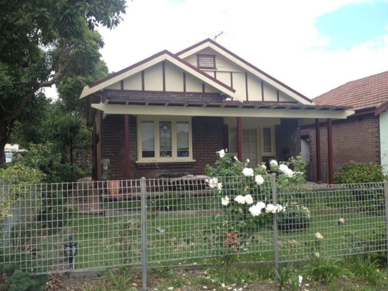 63,65 Dennis St, Lakemba NSW 2195