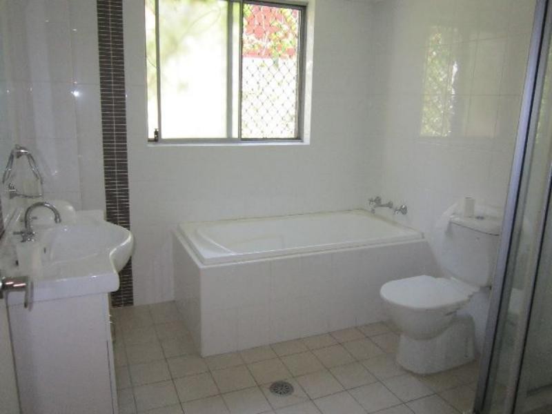 2/53-59 DENMAN Ave, Wiley Park NSW 2195