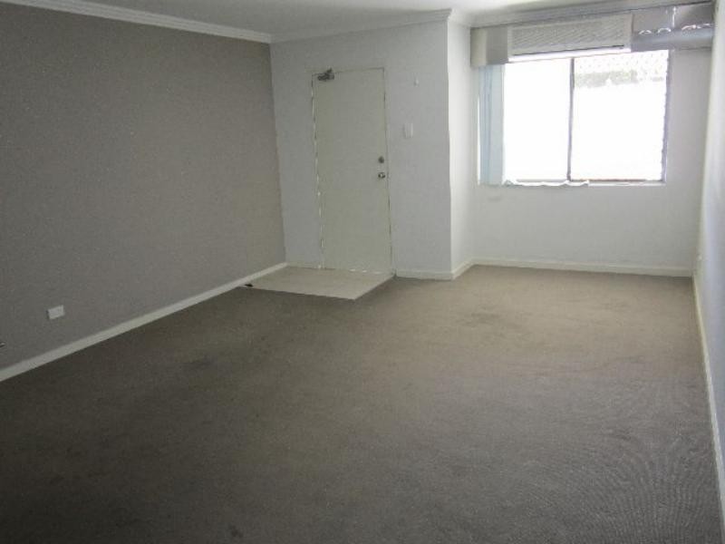 2/53-59 DENMAN Ave, Wiley Park NSW 2195