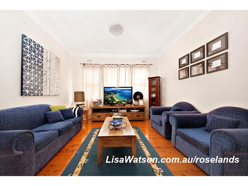 20 Bower St, Roselands NSW 2196