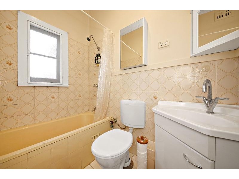 20 MYEE St, Lakemba NSW 2195