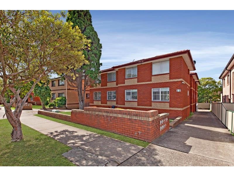 4/22 Kathleen St, Wiley Park NSW 2195