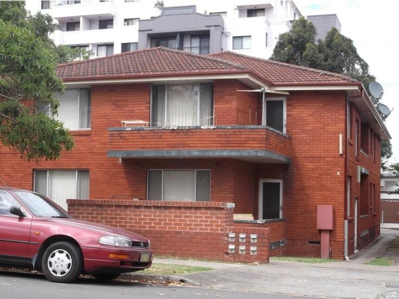 1/8 HILLARD St, Wiley Park NSW 2195