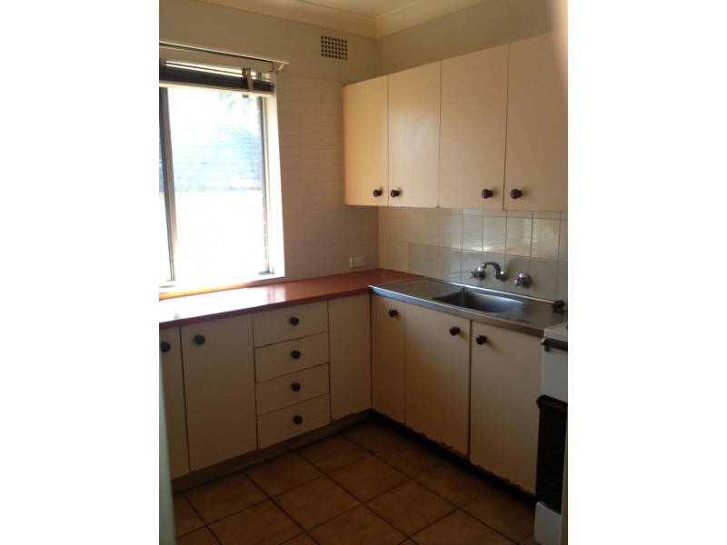 10/34 Benaroon Rd, Lakemba NSW 2195