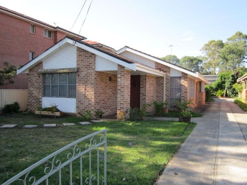 42 Sproule St, Lakemba NSW 2195