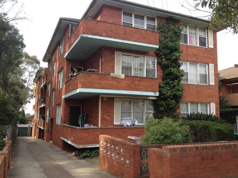 3/23 FAIRMOUNT St, Lakemba NSW 2195