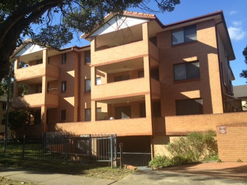 11/47-49 Cairds Ave, Bankstown NSW 2200