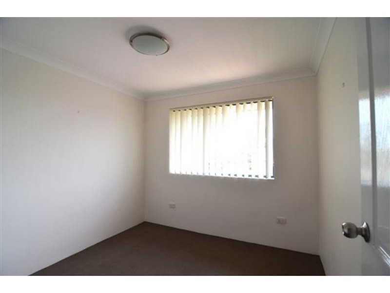 11/47-49 Cairds Ave, Bankstown NSW 2200