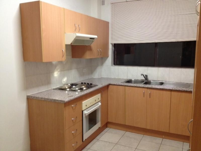 8/15 ST GEORGES Rd, Penshurst NSW 2222