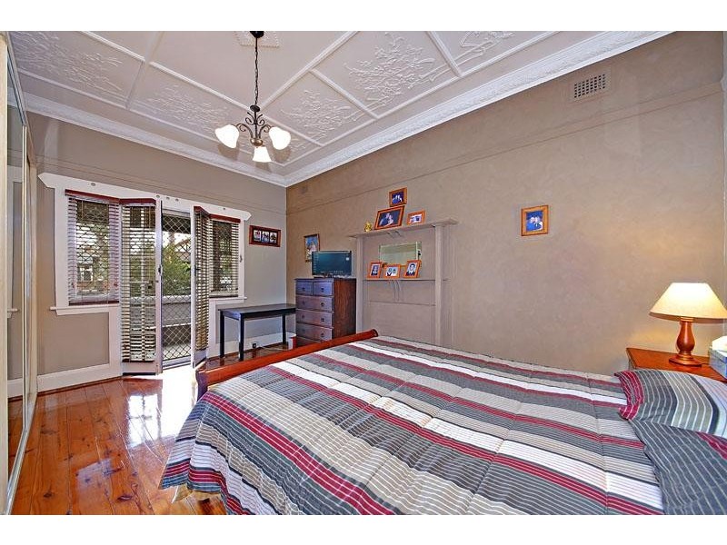 26 Ewart St, Marrickville NSW 2204