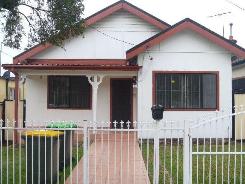 91 MACDONALD St, Lakemba NSW 2195