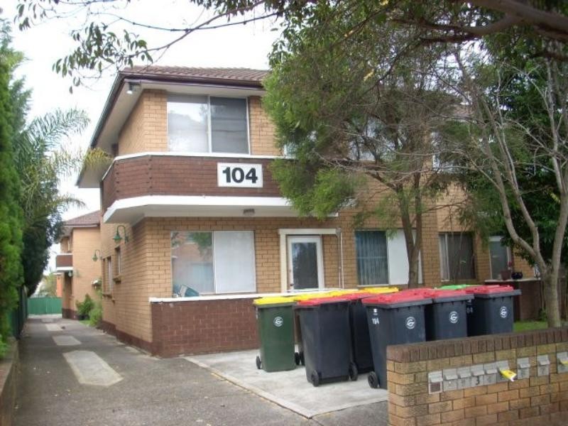 11/104 VICTORIA Rd, Punchbowl NSW 2196