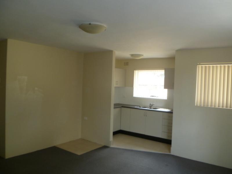 1/109 DUDLEY St, Punchbowl NSW 2196